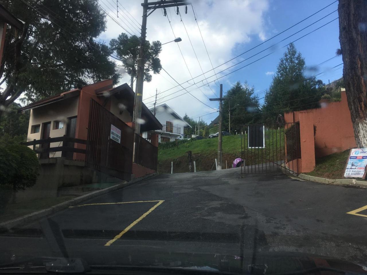 Aqui A Vida E Bella Appartement Campos do Jordão Buitenkant foto